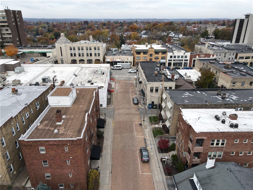 Mt. Lebanon, Pennsylvania 15228, United States, 1 Bedroom Bedrooms, ,1 BathroomBathrooms,Residential,Active,82668