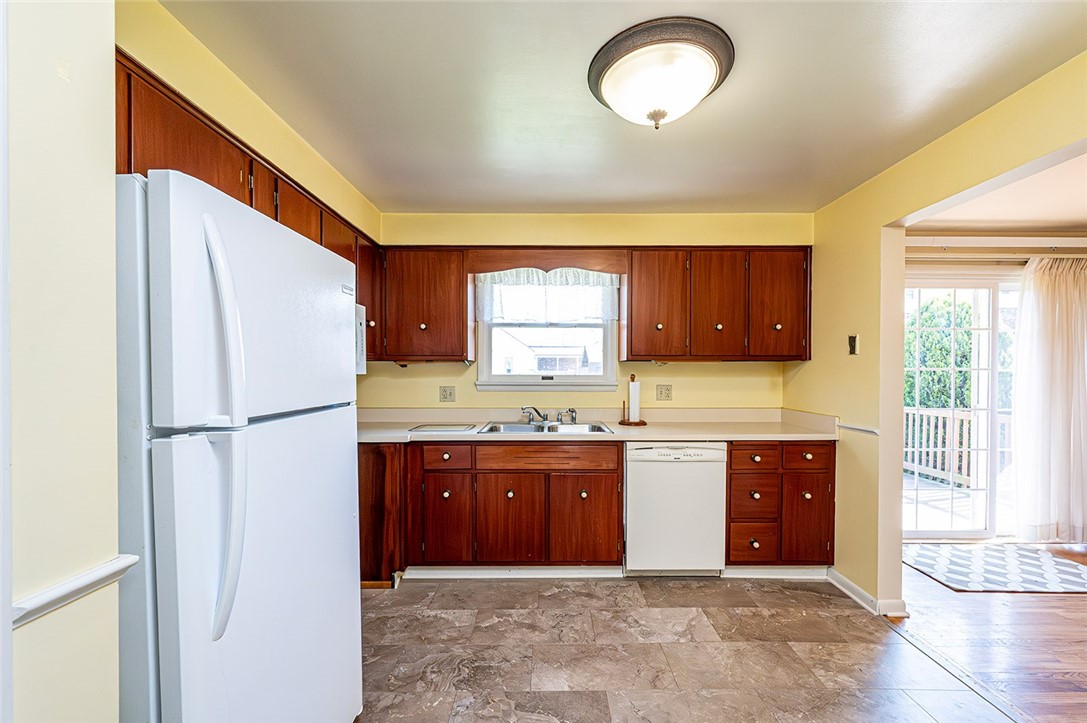 Hempfield Twp - Wml, Pennsylvania 15672, United States, 3 Bedrooms Bedrooms, ,2 BathroomsBathrooms,Residential,Active,134754