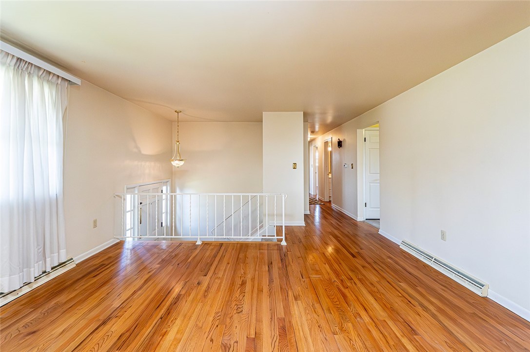 Hempfield Twp - Wml, Pennsylvania 15672, United States, 3 Bedrooms Bedrooms, ,2 BathroomsBathrooms,Residential,Active,134754