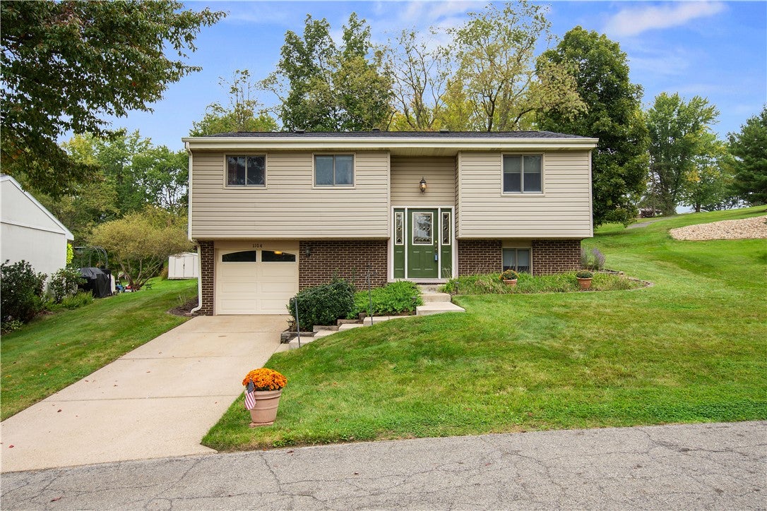 1104 Sharps Cir