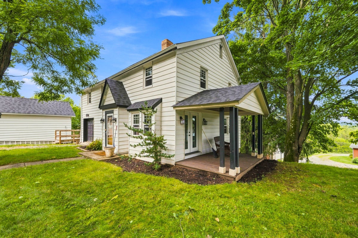 2842 Clearview Road