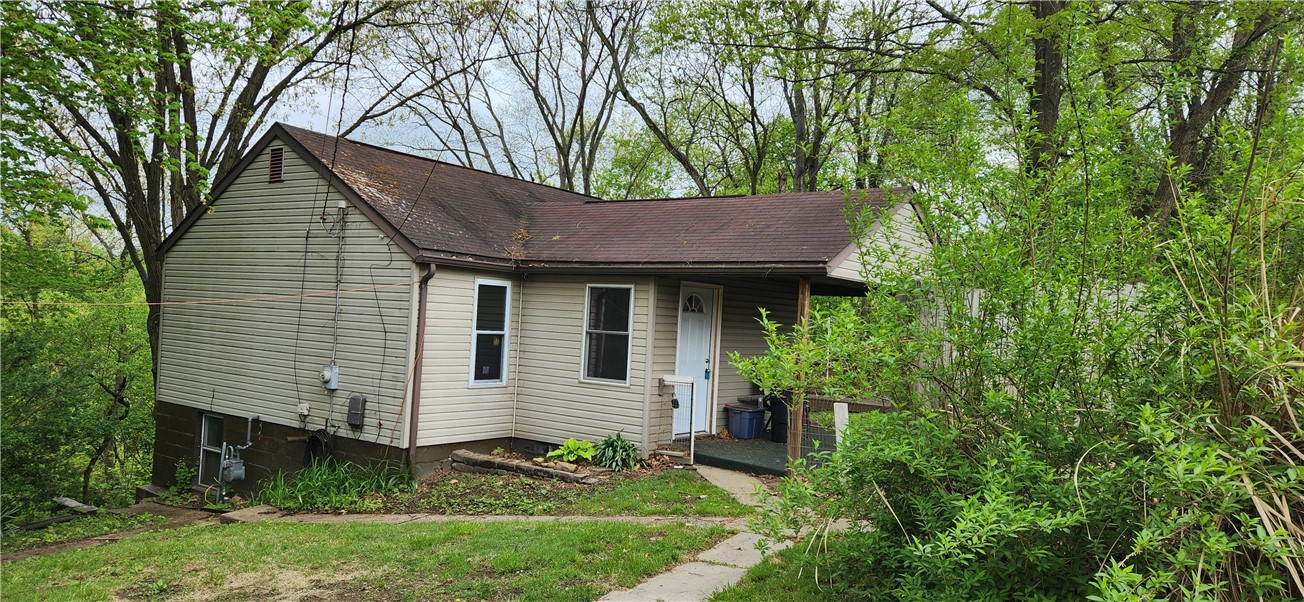 1211 Center Ave Ave, North Apollo, Pennsylvania image 1