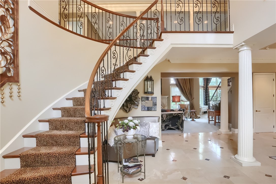 107 Mirage Drive
