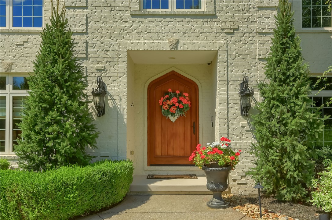 107 Mirage Drive
