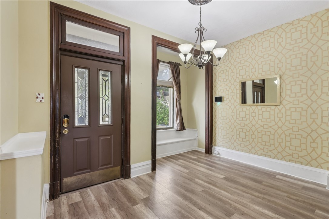 38 Watson Blvd