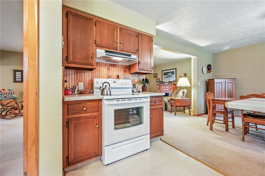 1807 Memorial Dr, Farrell, Pennsylvania image 12