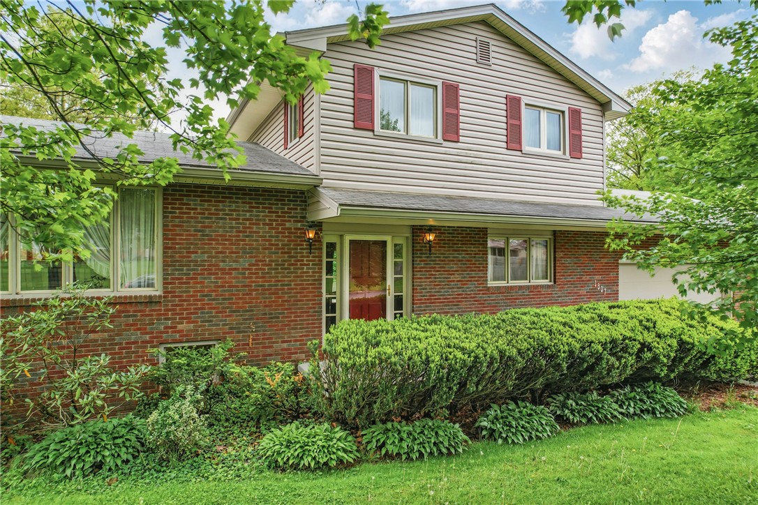 1807 Memorial Dr, Farrell, Pennsylvania image 44