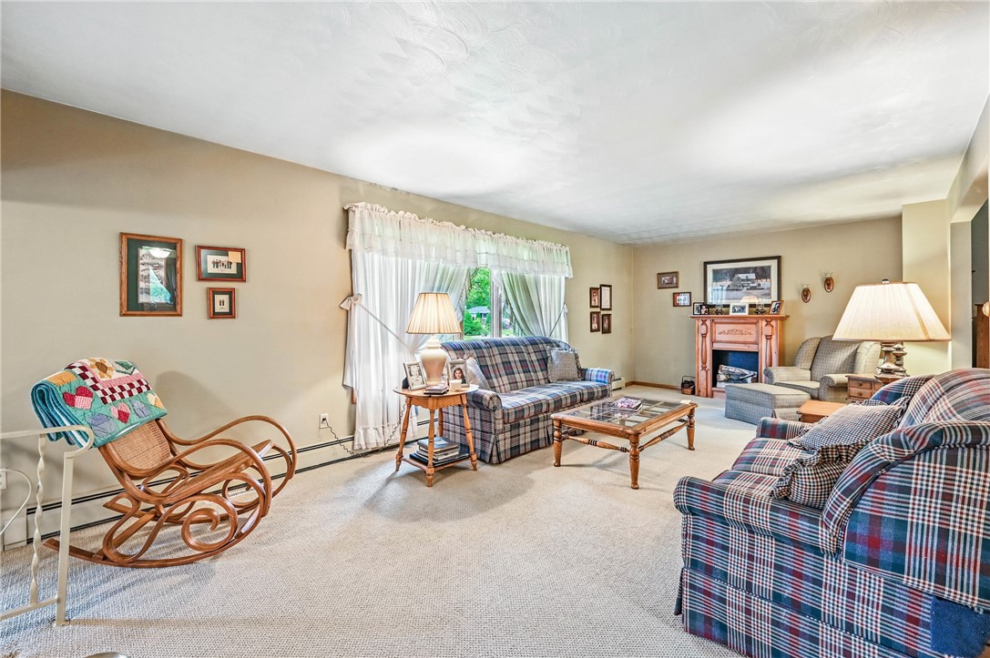 1807 Memorial Dr, Farrell, Pennsylvania image 3
