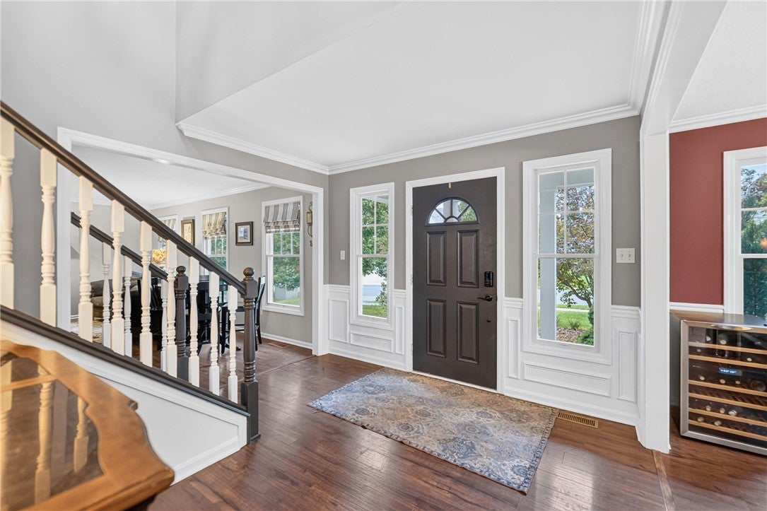 306 Crimson Drive