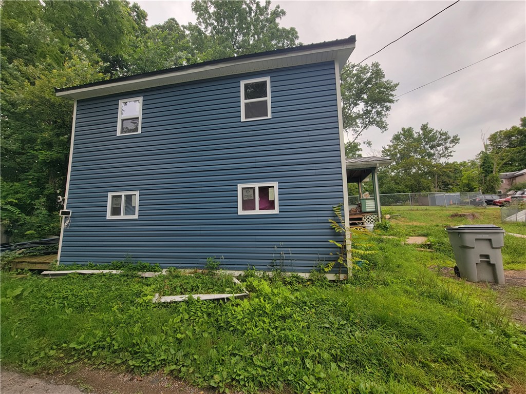 607 Arden Place