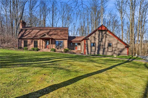 Photo for 1725 Mount Jackson Rd
