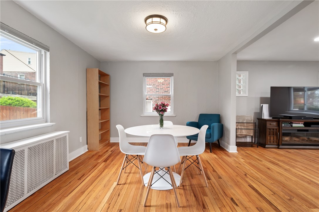 Squirrel Hill, Pennsylvania 15217, United States, 3 Bedrooms Bedrooms, ,1 BathroomBathrooms,Residential,Contingent,103863