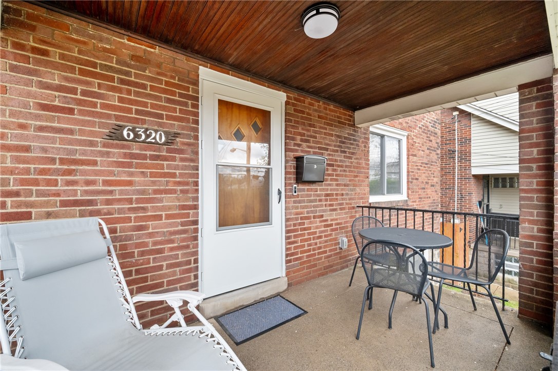 Squirrel Hill, Pennsylvania 15217, United States, 3 Bedrooms Bedrooms, ,1 BathroomBathrooms,Residential,Contingent,103863