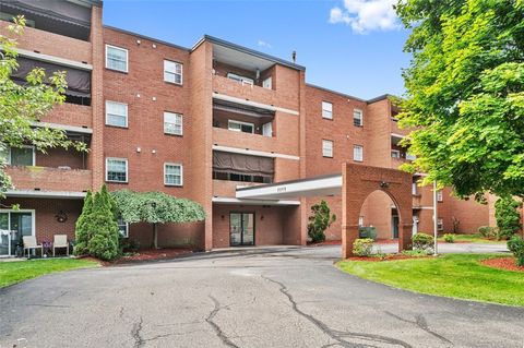 Photo of 2850 Edgecliff Rd Unit #7, Lower Burrell, PA 15068 (MLS # 1761463)