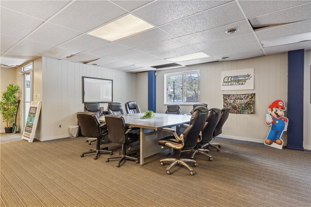 Castle Shannon, Pennsylvania 15234, United States, ,Residential,Active,121956