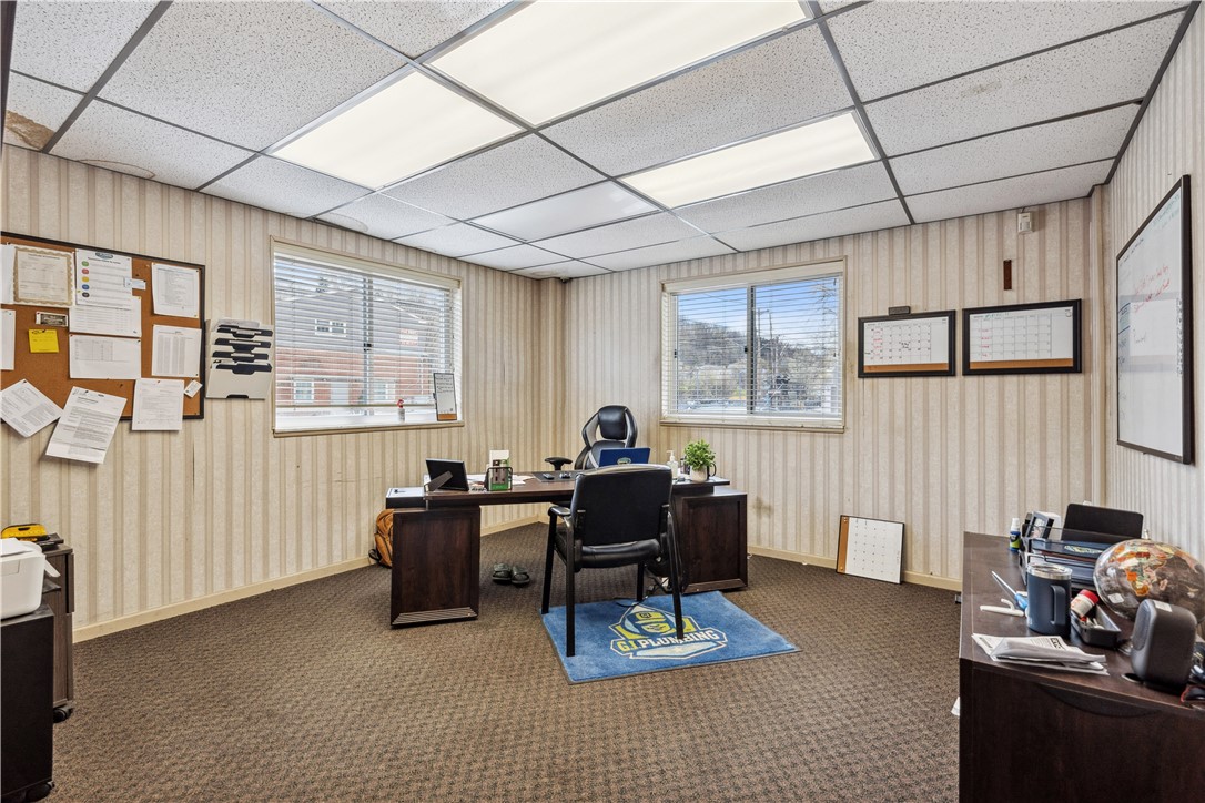 Castle Shannon, Pennsylvania 15234, United States, ,Residential,Active,121956