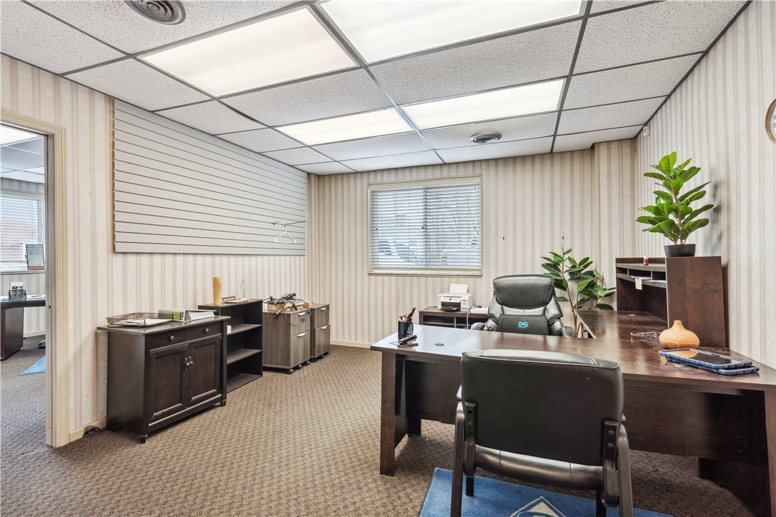 Castle Shannon, Pennsylvania 15234, United States, ,Residential,Active,121956