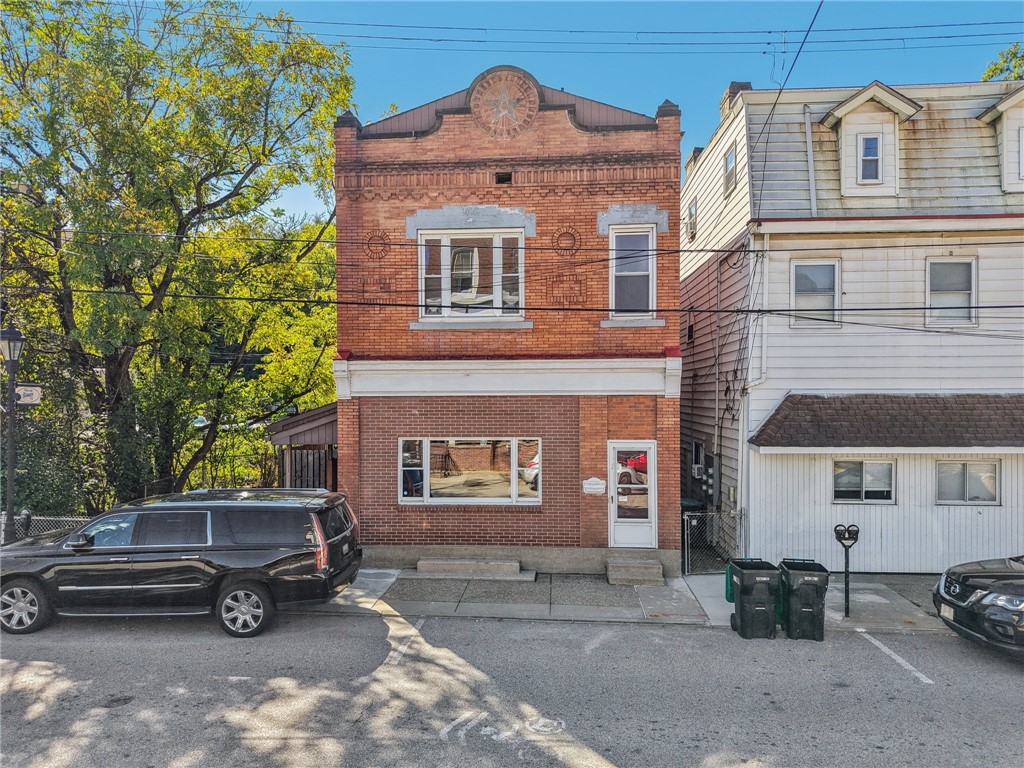 115 Grant Ave