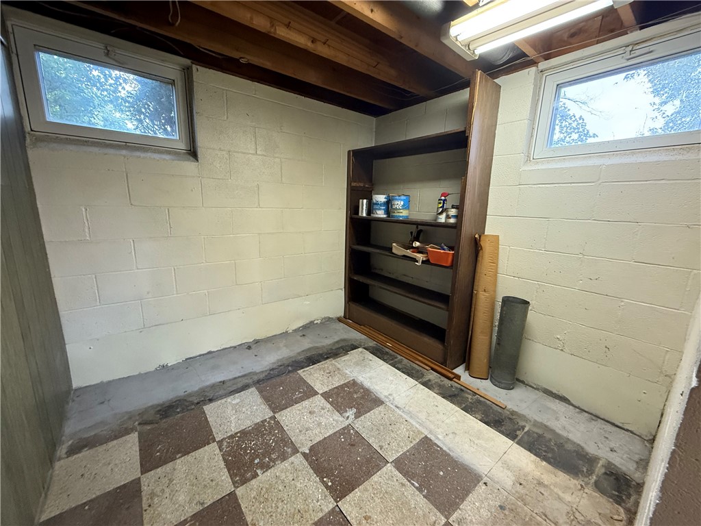 Hermitage, Pennsylvania 16148, United States, 3 Bedrooms Bedrooms, ,2 BathroomsBathrooms,Residential,Active,232857