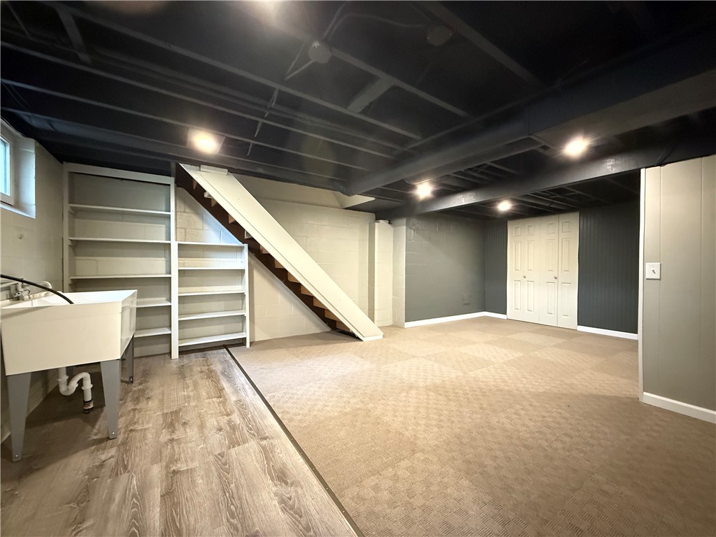 Hermitage, Pennsylvania 16148, United States, 3 Bedrooms Bedrooms, ,2 BathroomsBathrooms,Residential,Active,232857