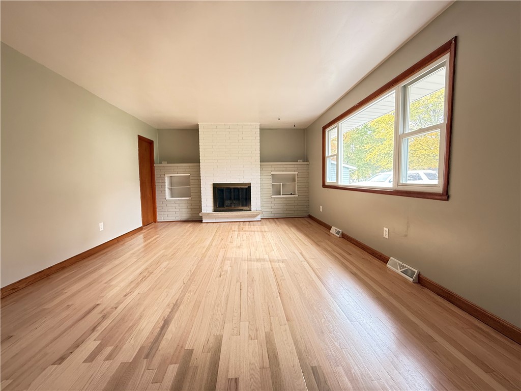 Hermitage, Pennsylvania 16148, United States, 3 Bedrooms Bedrooms, ,2 BathroomsBathrooms,Residential,Active,232857