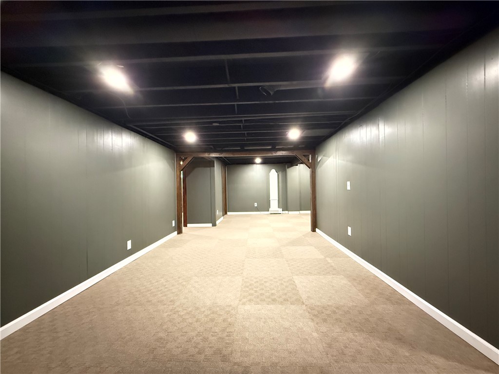 Hermitage, Pennsylvania 16148, United States, 3 Bedrooms Bedrooms, ,2 BathroomsBathrooms,Residential,Active,232857