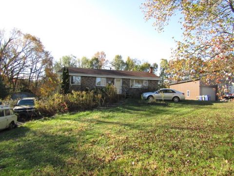 312 Leslie Rd Middlesex Twp PA 16059