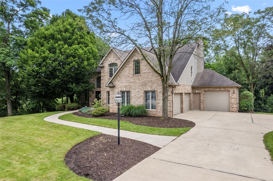 7052 Bennington Woods Dr