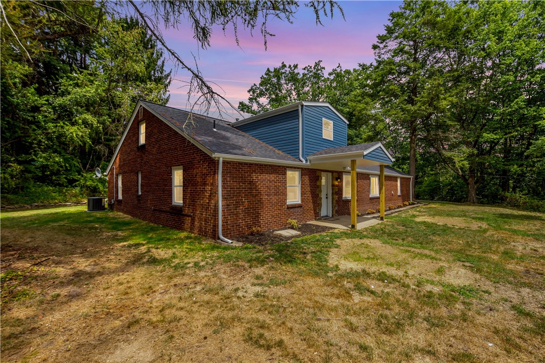 223 Nicholson Rd