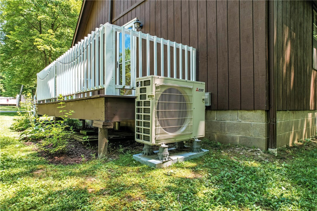 Conneaut Twp, Pennsylvania 16424, United States, 2 Bedrooms Bedrooms, ,2 BathroomsBathrooms,Residential,Active,165096