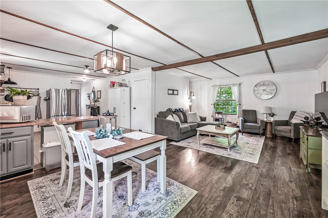 Conneaut Twp, Pennsylvania 16424, United States, 2 Bedrooms Bedrooms, ,2 BathroomsBathrooms,Residential,Active,165096