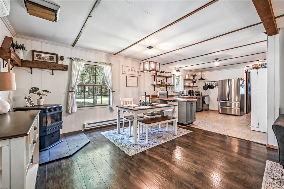 Conneaut Twp, Pennsylvania 16424, United States, 2 Bedrooms Bedrooms, ,2 BathroomsBathrooms,Residential,Active,165096