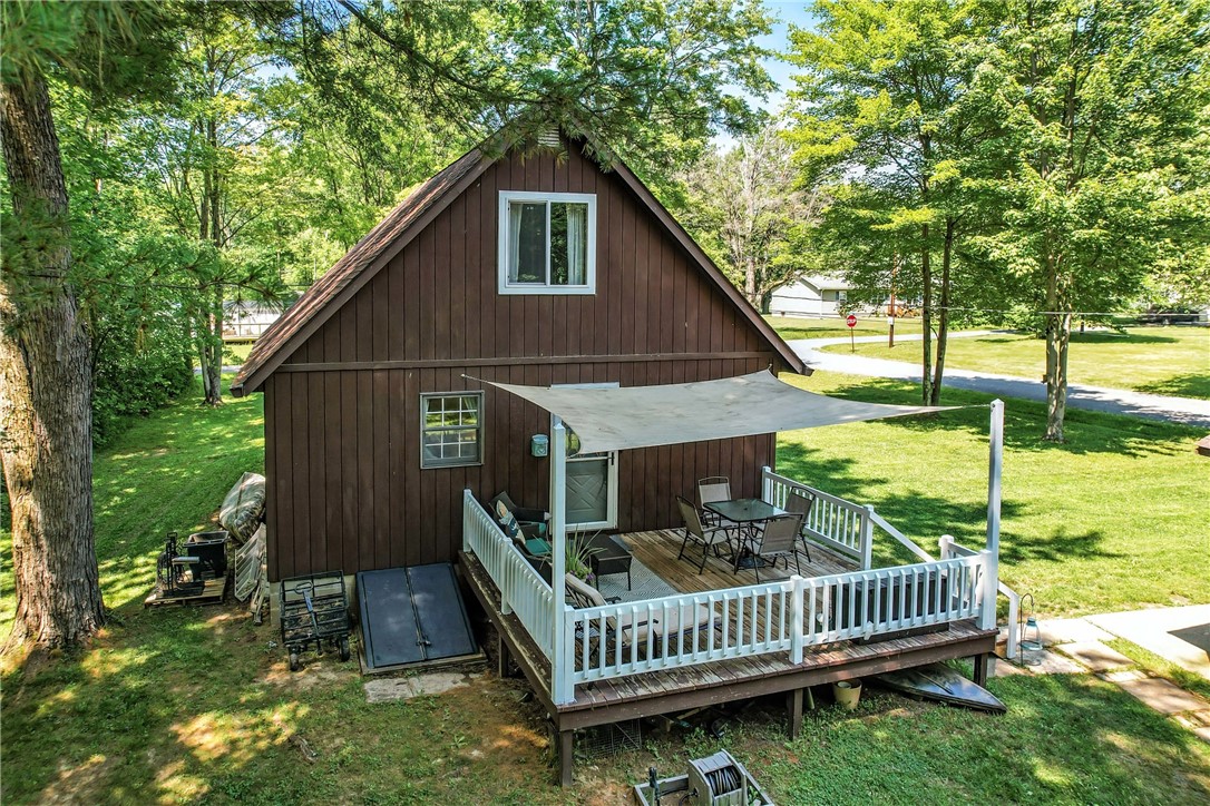 Conneaut Twp, Pennsylvania 16424, United States, 2 Bedrooms Bedrooms, ,2 BathroomsBathrooms,Residential,Active,165096