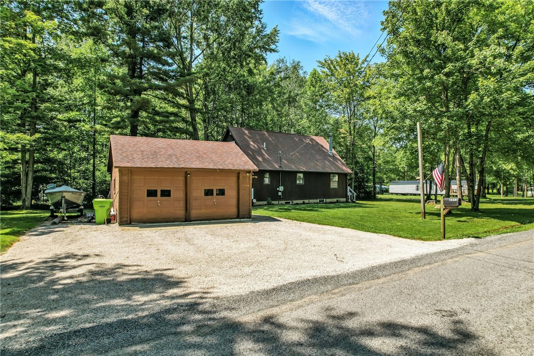 Conneaut Twp, Pennsylvania 16424, United States, 2 Bedrooms Bedrooms, ,2 BathroomsBathrooms,Residential,Active,165096