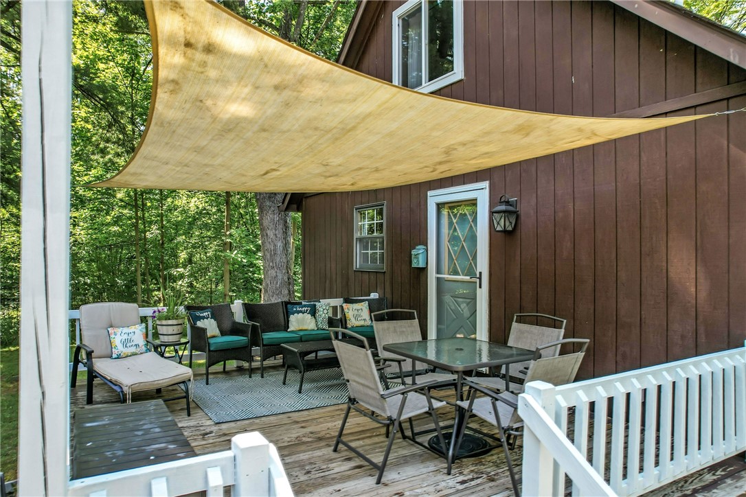 Conneaut Twp, Pennsylvania 16424, United States, 2 Bedrooms Bedrooms, ,2 BathroomsBathrooms,Residential,Active,165096