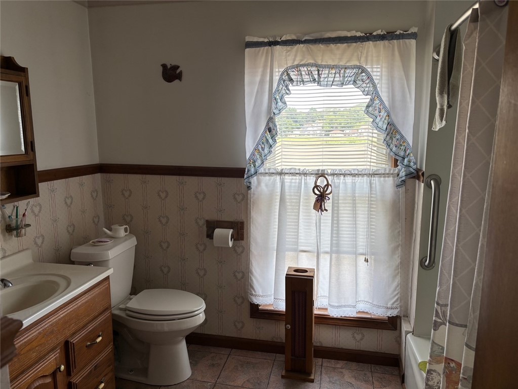 Greenville Boro, Pennsylvania 16125, United States, 3 Bedrooms Bedrooms, ,3 BathroomsBathrooms,Residential,Active,173378