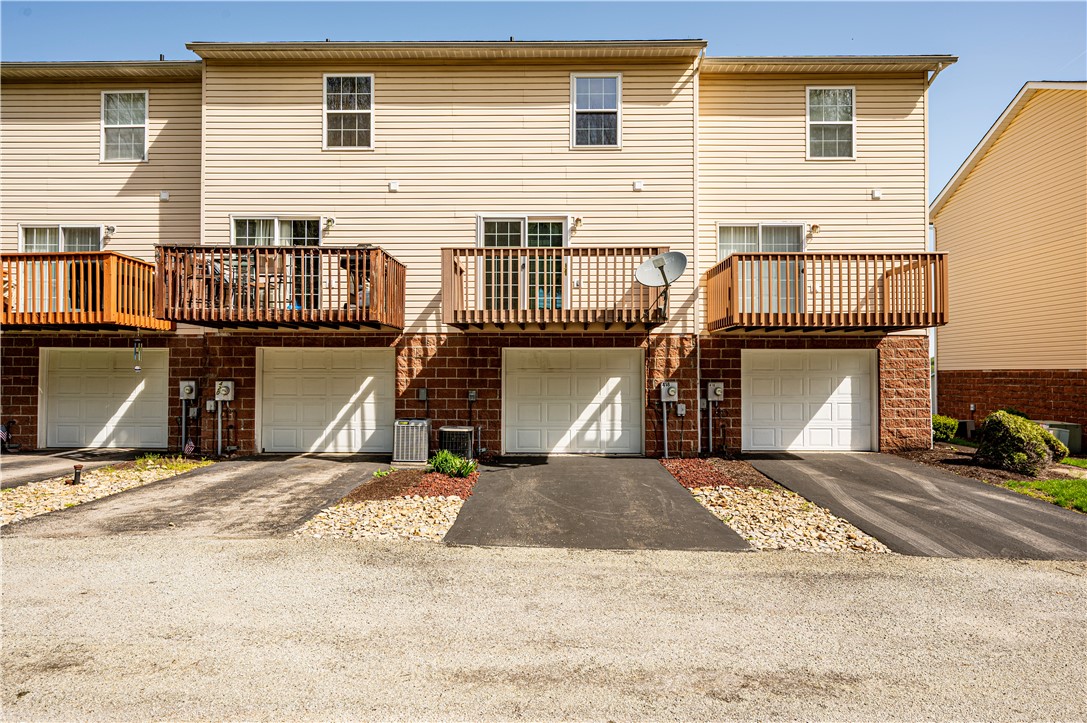 City Of Greensburg, Pennsylvania 15601, United States, 2 Bedrooms Bedrooms, ,2 BathroomsBathrooms,Residential,Active,117982