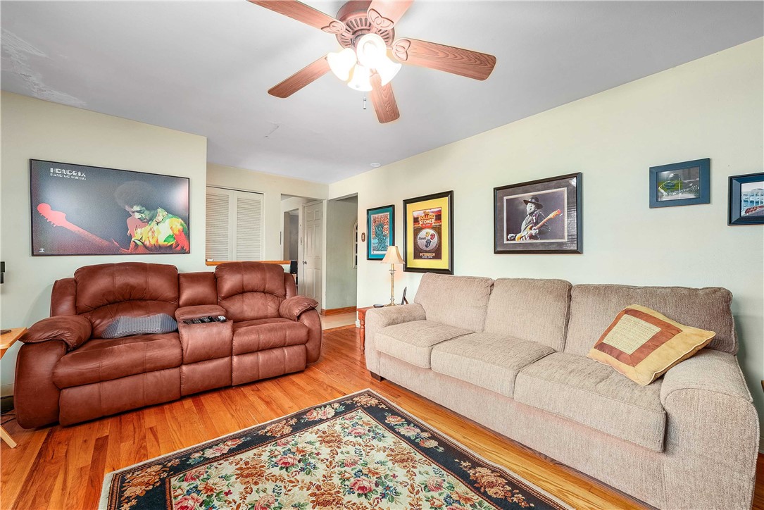 3329 Forest Rd Rd, Bethel Park, Pennsylvania image 17