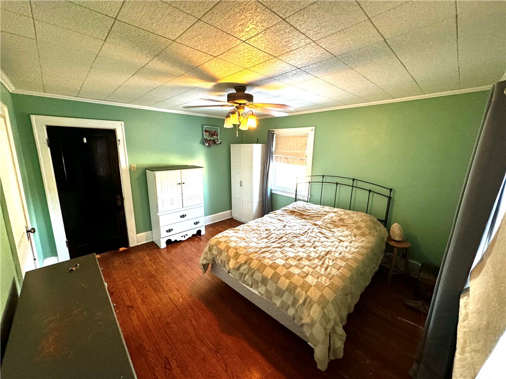 New Castle/2nd, Pennsylvania 16105, United States, 3 Bedrooms Bedrooms, ,1 BathroomBathrooms,Residential,Contingent,77297