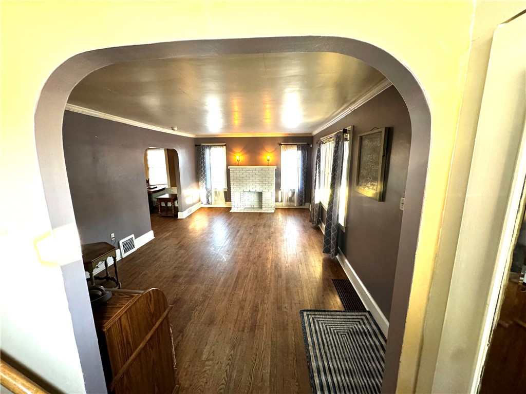 New Castle/2nd, Pennsylvania 16105, United States, 3 Bedrooms Bedrooms, ,1 BathroomBathrooms,Residential,Contingent,77297