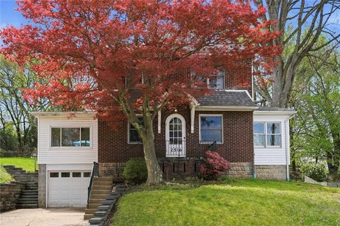 Photo of 2516 Highland Cir, Bethel Park, PA 15102 (MLS # 1748521)