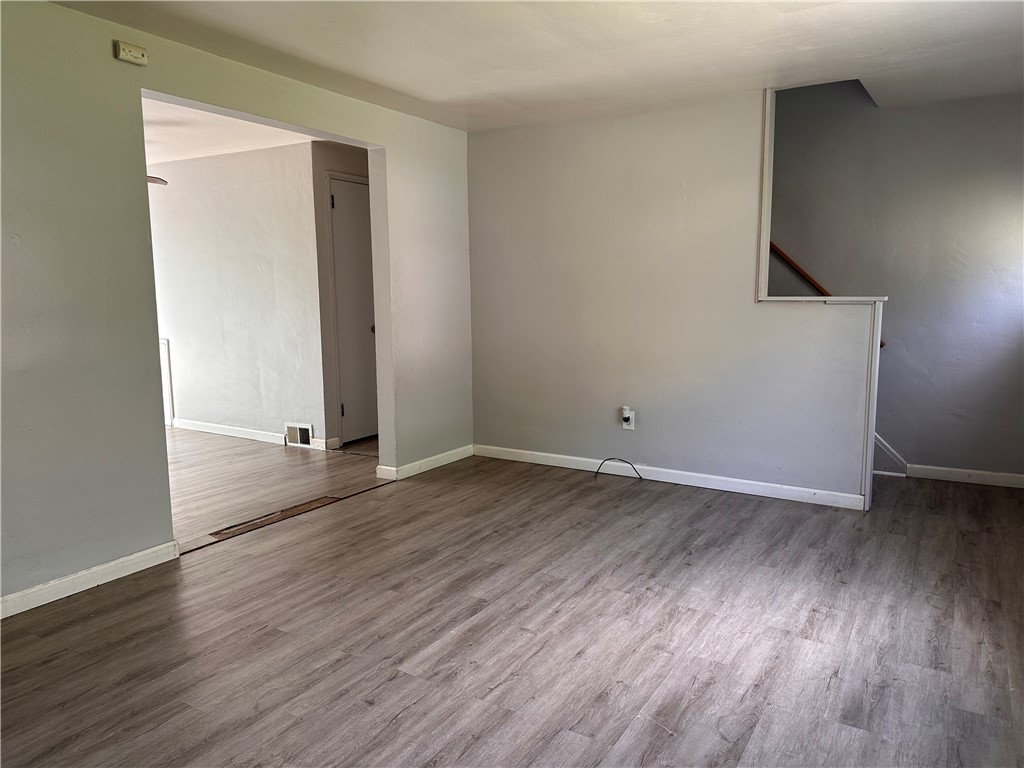 221 Dorothy Dr