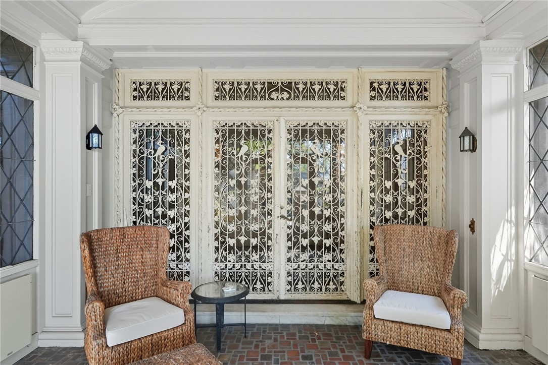 5427 FORBES