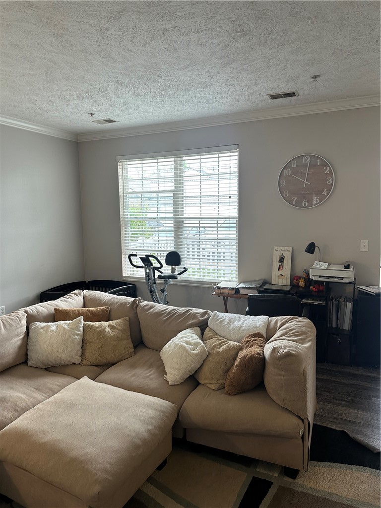 304 Sonie Dr 304