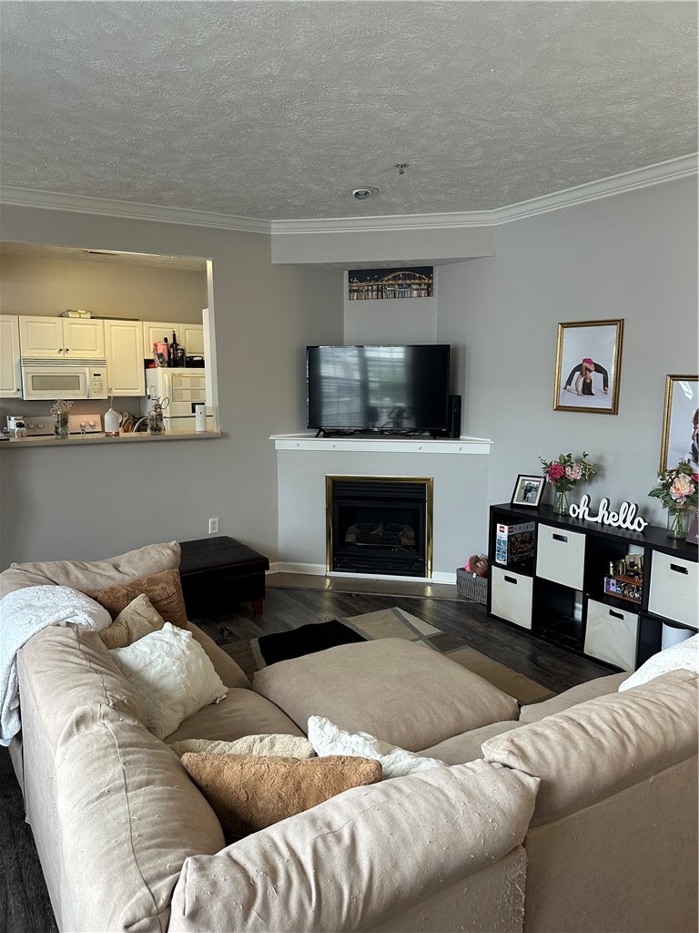 304 Sonie Dr 304