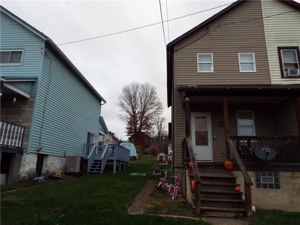 409 1st St St, East Bethlehem, Kentucky image 2