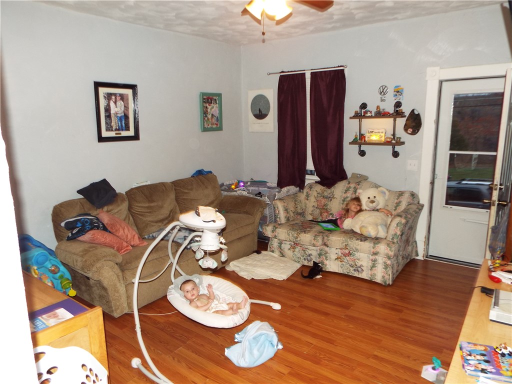 409 1st St St, East Bethlehem, Kentucky image 17