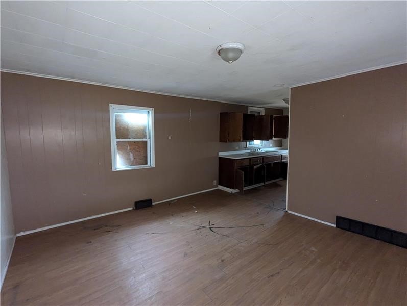 Sharon, Pennsylvania 16146, United States, ,Residential,Active,26382