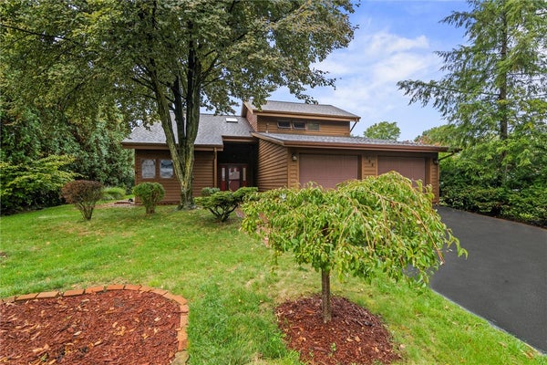 195 JONATHAN PL, HERMITAGE, PA 16148 - Image 485fe4e831edb5e65d78e8b3914af354/200771292