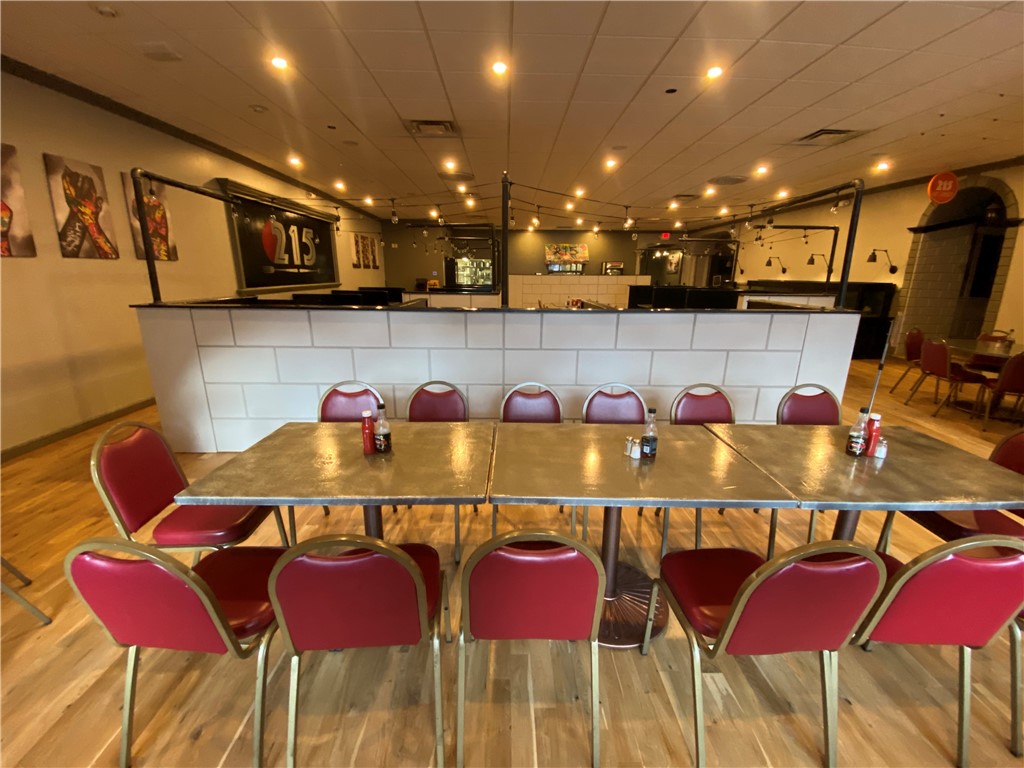 Greenville Boro - Mer, Pennsylvania 16125, United States, ,Commercial,Active,15715